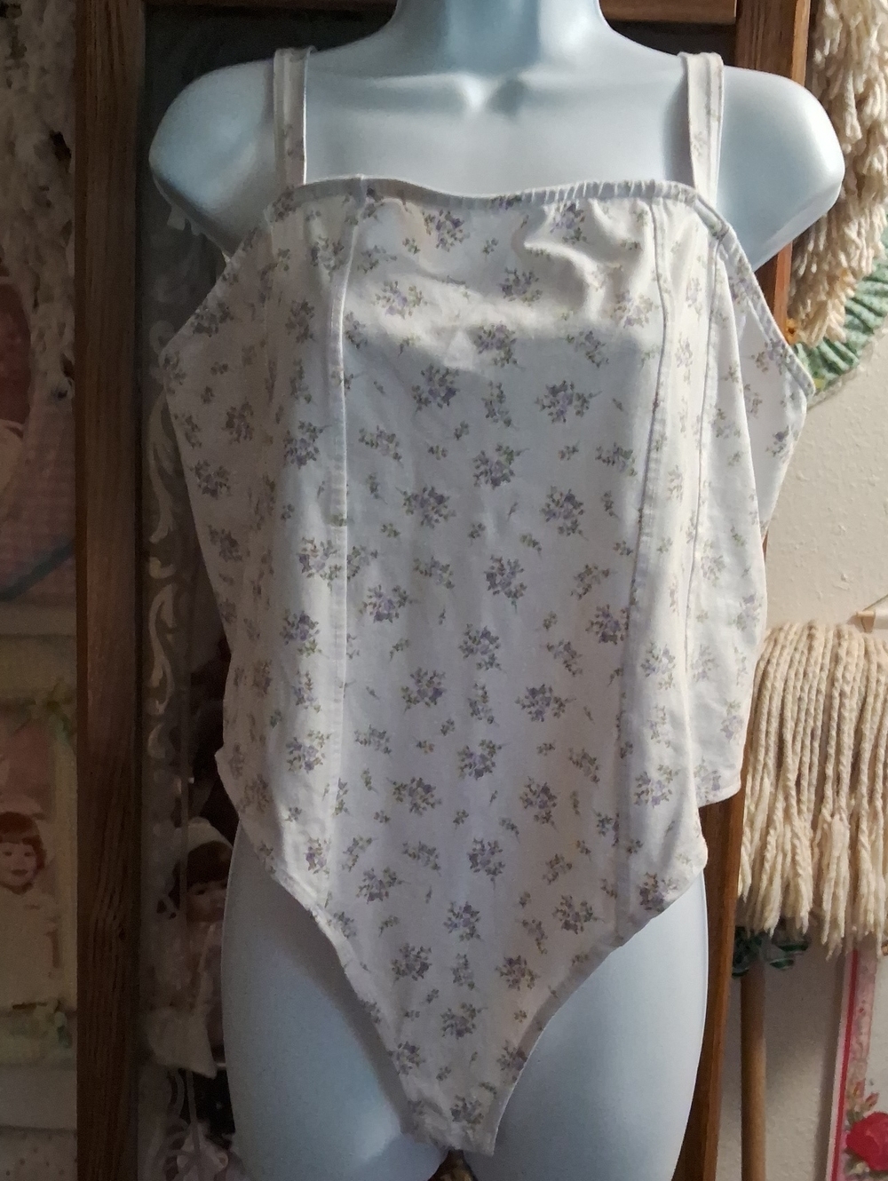H&M, Old Fashioned, Cream & Lavender, Floral, Bodysuit with Snap Crotch 💜